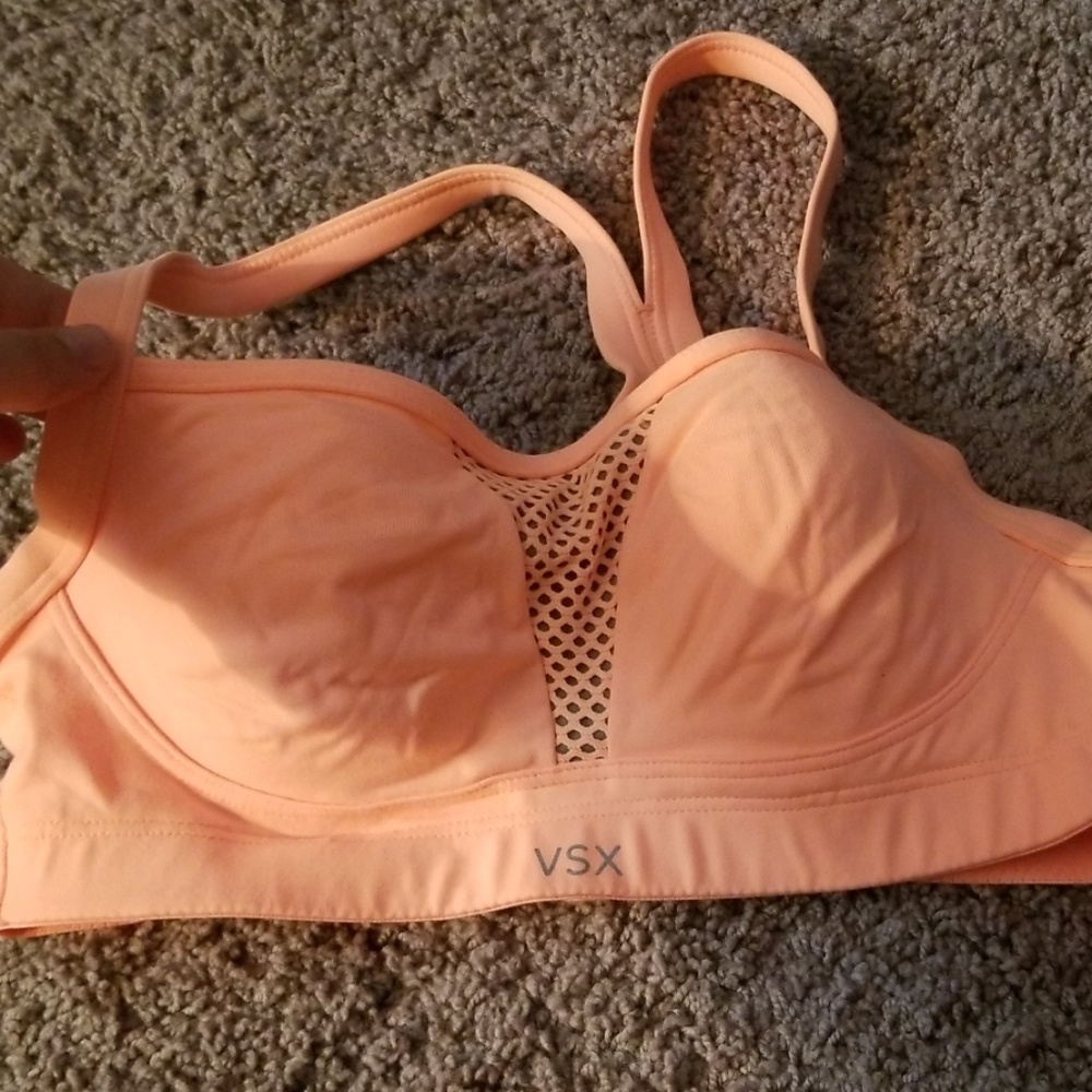 Vs sports bra